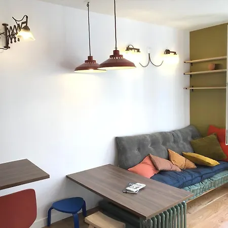 Design In Really Of Apartment Paris
