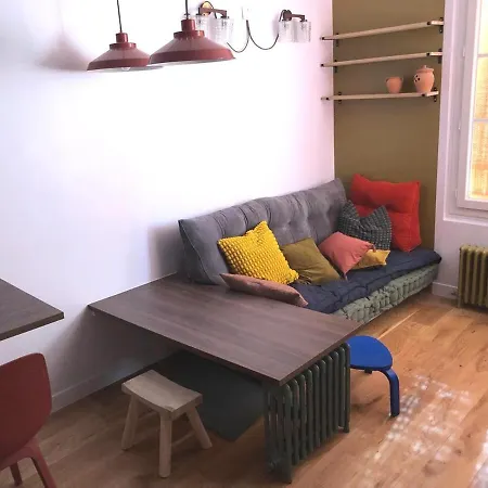 Design In Really Of Apartment Paris